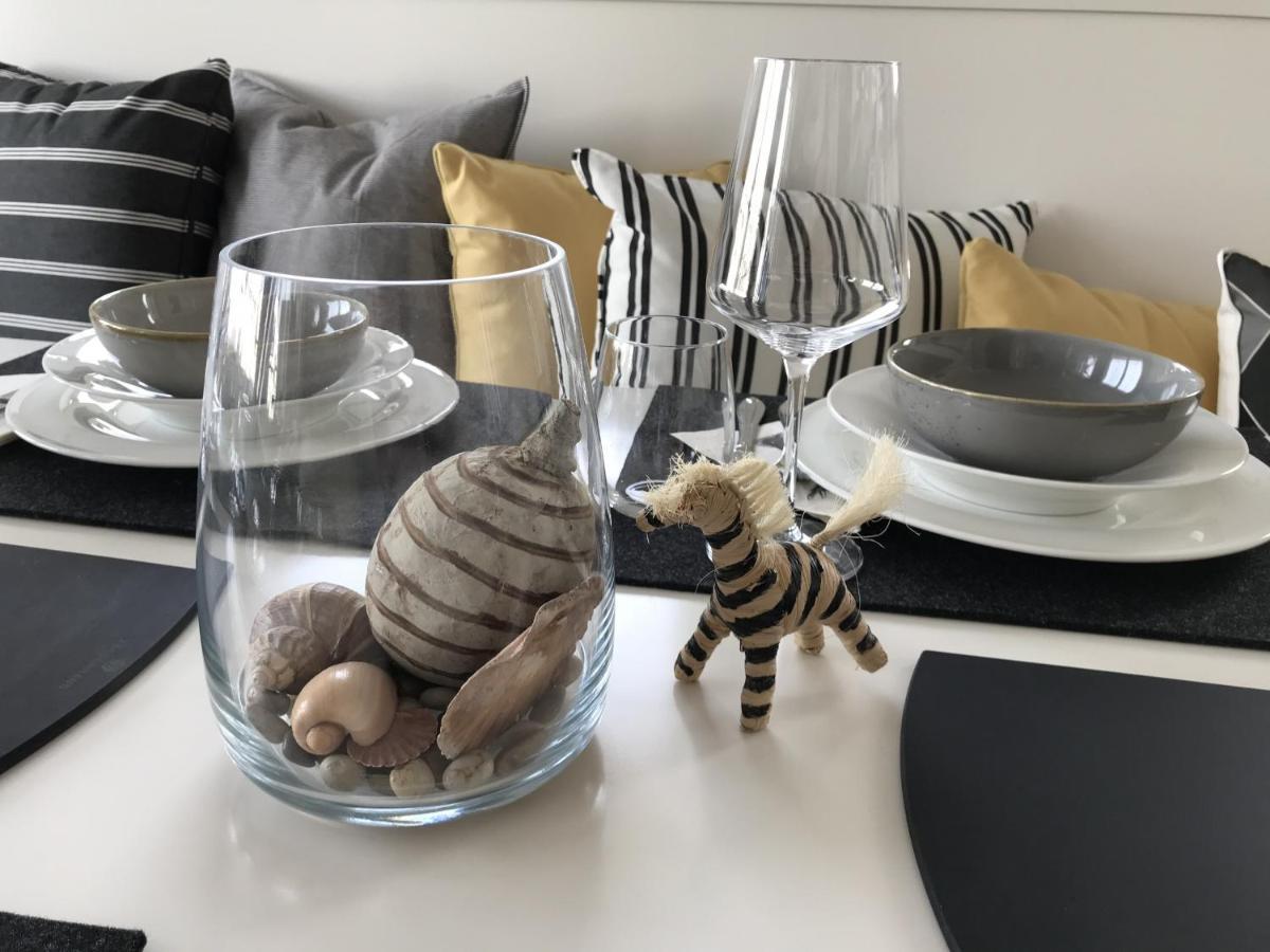 Villa Petersen, Apartment 'At The Sea' ヴァンガーオーゲ エクステリア 写真